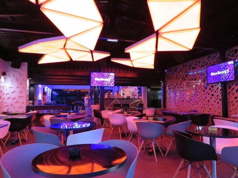 Superbe Studio Avec Piscine, Au Coeur De La Marina! Village Soleil ! Proche Aeroport & Ferry ル・ゴジエ エクステリア 写真